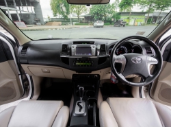 รถมือสอง TOYOTA FORTUNER ปี 2014 สีขาว