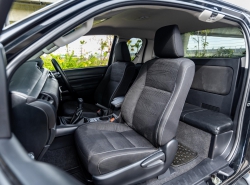 รถมือสอง TOYOTA HILUX REVO ปี 2019 สีดำ