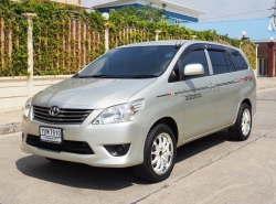 TOYOTA INNOVA ปี 2012