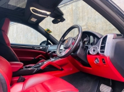 รถมือสอง PORSCHE CAYENNE ปี 2015 สีดำ