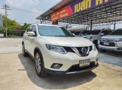 รถมือสอง NISSAN X-TRAIL ปี 2015 สีขาว