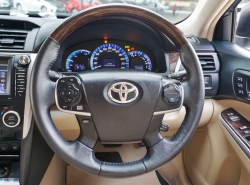 รถมือสอง TOYOTA CAMRY ปี 2012 สีขาว