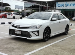 รถมือสอง TOYOTA CAMRY ปี 2015 สีขาว