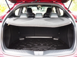 รถมือสอง TOYOTA CHR ปี 2018 สีแดง