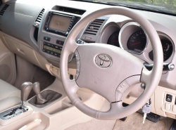 รถมือสอง TOYOTA FORTUNER ปี 2007 สีดำ