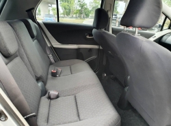 รถมือสอง TOYOTA YARIS ปี 2013 สีบรอนซ์