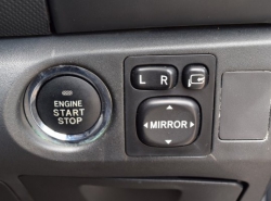 รถมือสอง TOYOTA YARIS ปี 2010 สีขาว