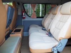 รถมือสอง TOYOTA HIACE ปี 2008 สีขาว