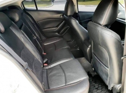 รถมือสอง MAZDA 3 ปี 2014 สีขาว