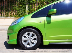รถมือสอง HONDA JAZZ ปี 2012 สีเขียว