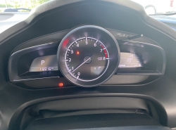 รถมือสอง MAZDA 3 ปี 2017 สีน้ำตาล