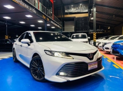 TOYOTA CAMRY ปี 2019