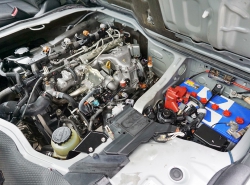 รถมือสอง TOYOTA HIACE ปี 2016 สีบรอนซ์