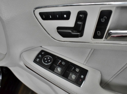 รถมือสอง MERCEDES-BENZ E-CLASS E200 CGI ปี 2010 สีดำ