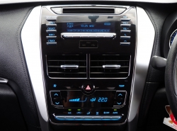 รถมือสอง TOYOTA YARIS ปี 2019 สีแดง