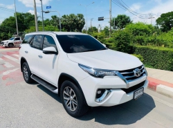 รถมือสอง TOYOTA FORTUNER ปี 2018 สีขาว