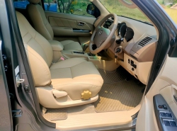รถมือสอง TOYOTA FORTUNER ปี 2005 สีเทา