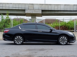 รถมือสอง HONDA ACCORD ปี 2018 สีดำ