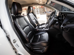 รถมือสอง MAZDA 2 ปี 2017 สีขาว