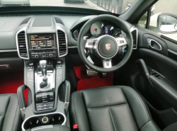 รถมือสอง PORSCHE CAYENNE ปี 2010 สีขาว