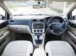 รถมือสอง FORD FOCUS ปี 2006 สีทอง