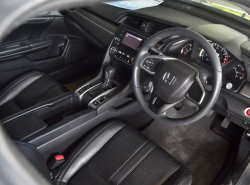 รถมือสอง HONDA CIVIC ปี 2018 สีเทา