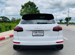 รถมือสอง PORSCHE CAYENNE ปี 2017 สีขาว