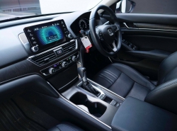 รถมือสอง HONDA ACCORD ปี 2019 สีขาว