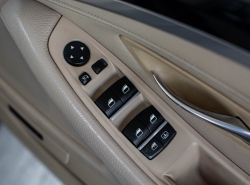 รถมือสอง BMW 5 SERIES 523I ปี 2011 สีดำ