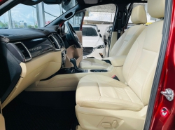 รถมือสอง FORD EVEREST ปี 2017 สีแดง