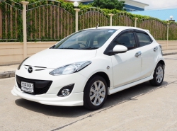 MAZDA 2 ปี 2012