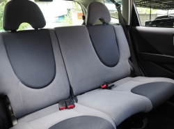 รถมือสอง HONDA JAZZ ปี 2004 สีดำ