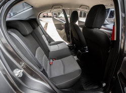 รถมือสอง MAZDA 2 ปี 2020 สีเทา