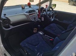 รถมือสอง HONDA JAZZ ปี 2013 สีขาว