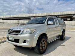 TOYOTA HILUX VIGO ปี 2013