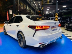 รถมือสอง TOYOTA CAMRY ปี 2019 สีขาว