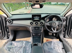 รถมือสอง MERCEDES-BENZ GLA-CLASS GLA200 ปี 2016 สีเทา