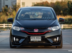 รถมือสอง HONDA JAZZ ปี 2015 สีดำ