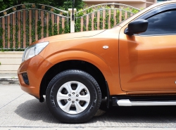 รถมือสอง NISSAN NP 300 NAVARA ปี 2017 สีส้ม
