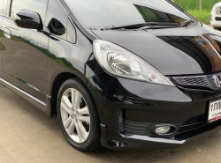 รถมือสอง HONDA JAZZ ปี 2012 สีดำ