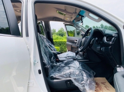 รถมือสอง TOYOTA FORTUNER ปี 2020 สีขาว