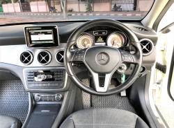 รถมือสอง MERCEDES-BENZ GLA-CLASS GLA200 ปี 2015 สีขาว