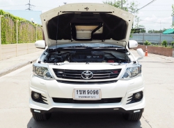 รถมือสอง TOYOTA FORTUNER ปี 2015 สีขาว