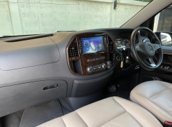 รถมือสอง MERCEDES-BENZ V-CLASS VITO ปี 2017 สีดำ