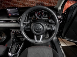 รถมือสอง MAZDA 2 ปี 2017 สีดำ