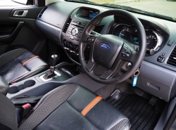 รถมือสอง FORD RANGER ปี 2014 สีดำ