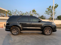 รถมือสอง TOYOTA FORTUNER ปี 2012 สีดำ