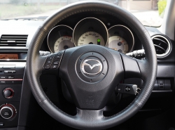 รถมือสอง MAZDA 3 ปี 2011 สีดำ